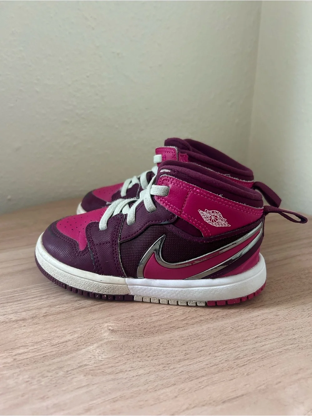 Nike Kids Mid-Top Sneakers in Pink and Burgundy